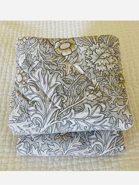 2 William Morris Double Bough Floral Quilted Pillow Shams  ( Standard size )